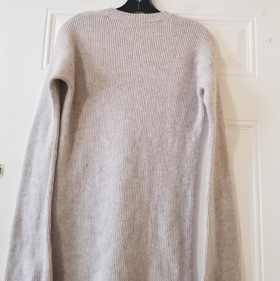 Athleta Wool and Cashmere Crew Neck Sweater - Picture 3 of 9